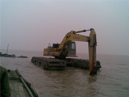安康市汉阴县清淤挖掘机租赁水陆挖机出租